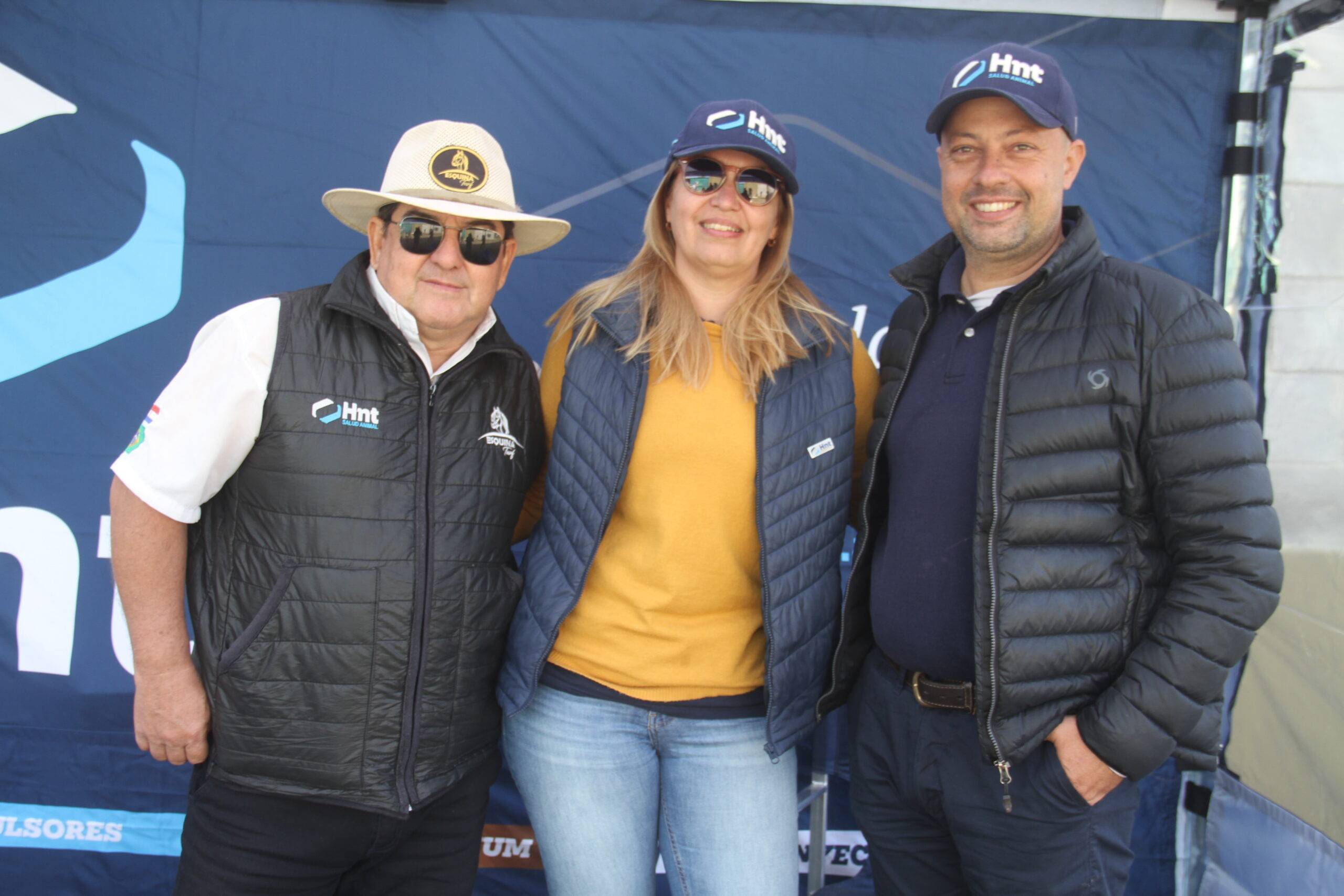 Equipo del Laboratorio HNT acompañando el Remate Selección del Haras La Bien Plantada